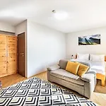 Krejza Pensión 3*