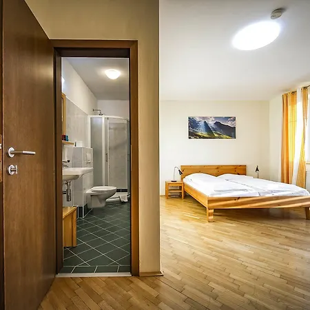 招待所 克雷萨旅馆