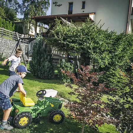 克雷萨旅馆 招待所 Vysoké Tatry