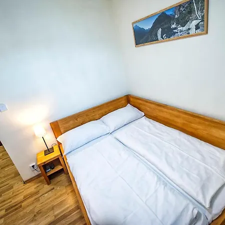 Krejza Guest house